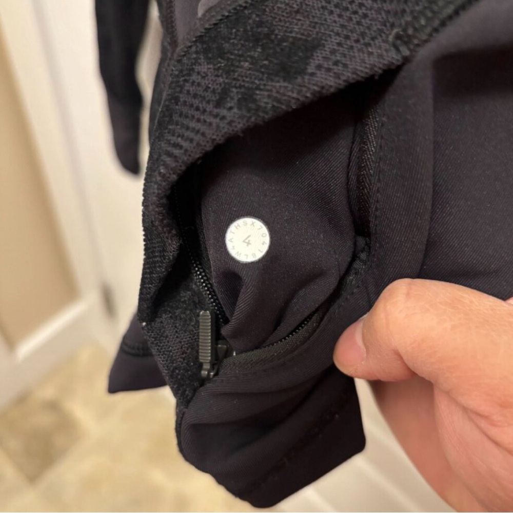 Lululemon Define Jacket - Picture 7 of 7